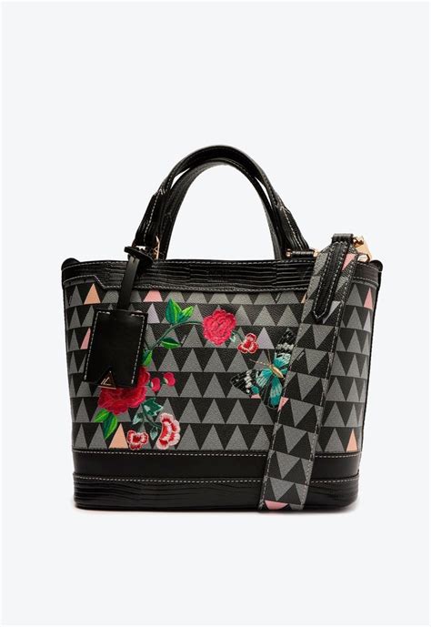 Bolsa Mini Tote Emma Triangle Bordado Colorida .